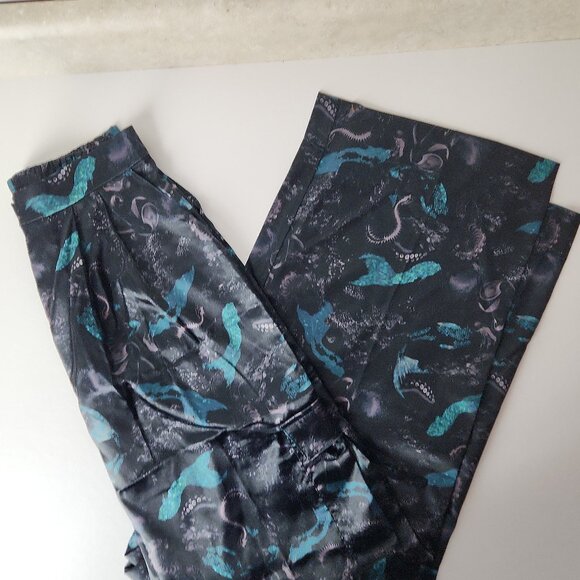BlackMilk Abyss Wide Leg Satin Cargo Pants high waist 8 Aus / XS 4 US - Picture 10 of 14
